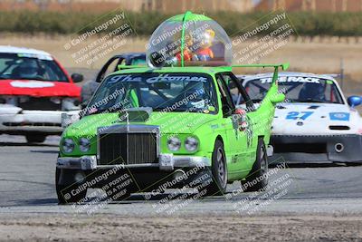 media/Oct-01-2023-24 Hours of Lemons (Sun) [[82277b781d]]/1045am (Outside Grapevine)/